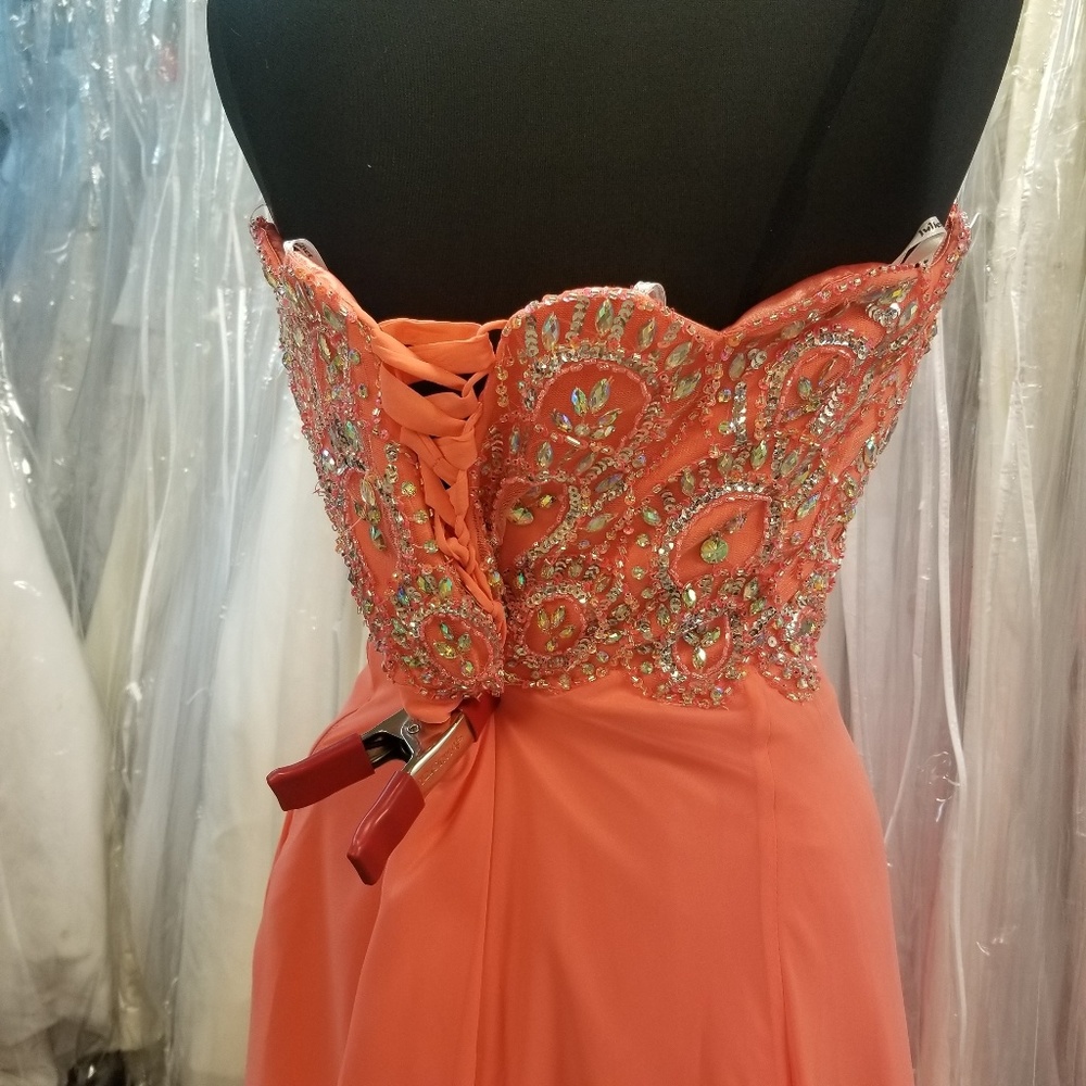 Coral Layered Chiffon Dress - Picture 4 of 5